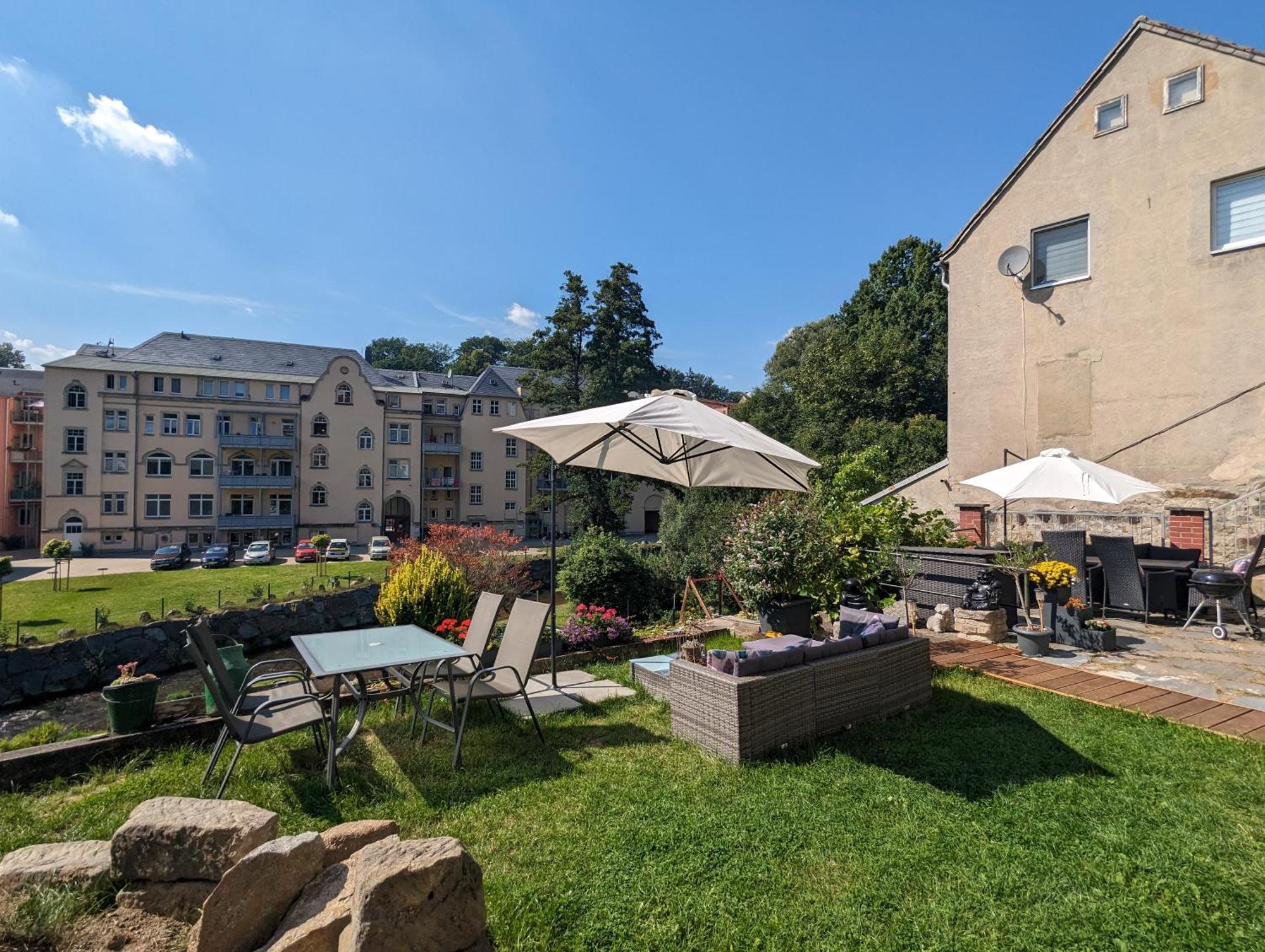 F4 - Urlaubsmagie - Grosse Wohnung Fuer Bis Zu 10 Personen Sebnitz Exterior photo