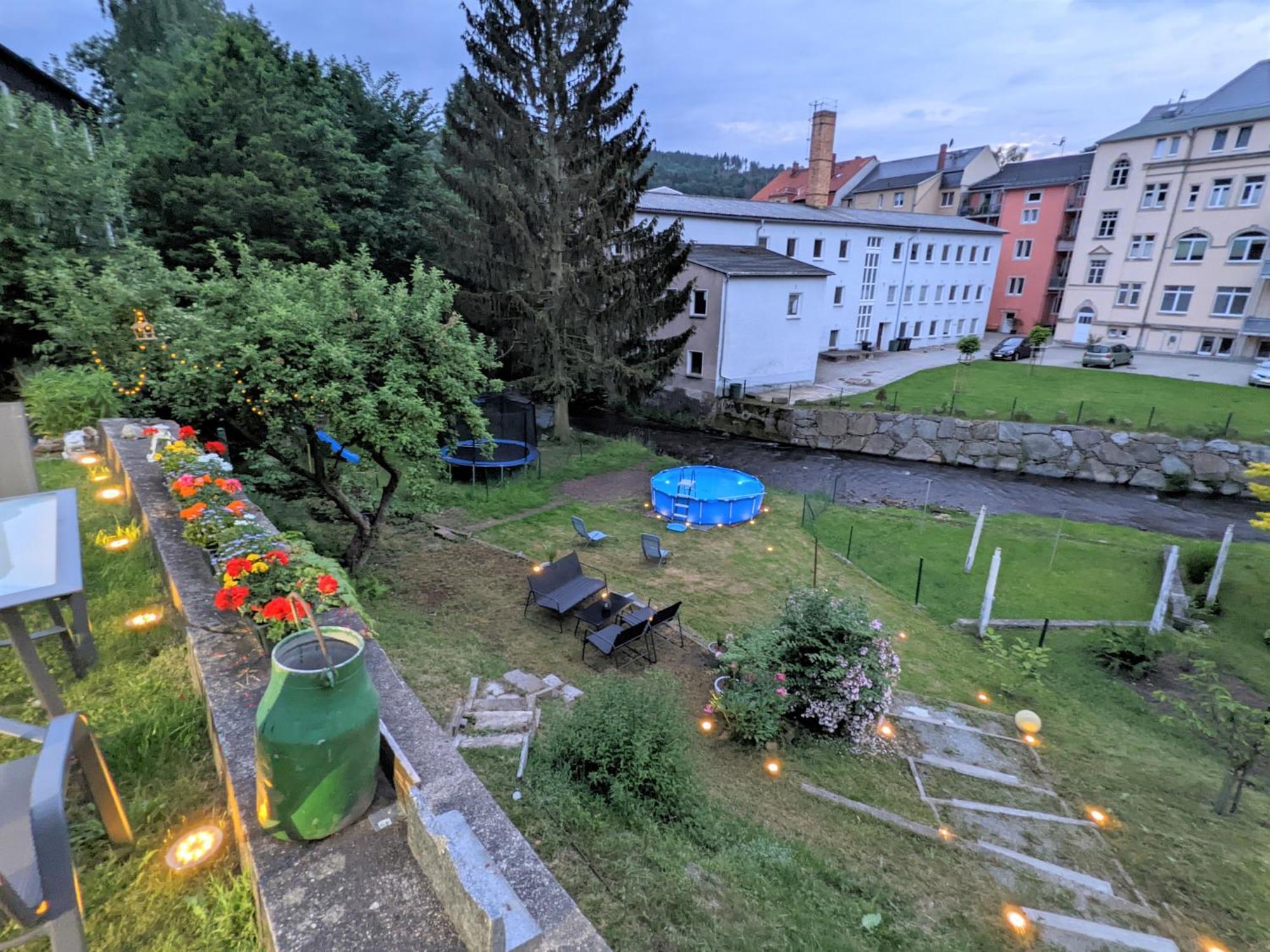 F4 - Urlaubsmagie - Grosse Wohnung Fuer Bis Zu 10 Personen Sebnitz Exterior photo
