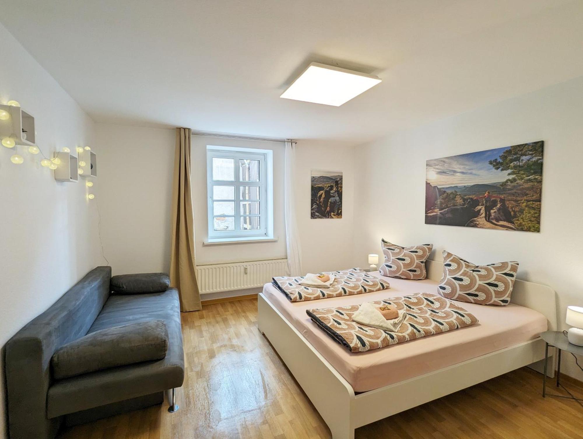 F4 - Urlaubsmagie - Grosse Wohnung Fuer Bis Zu 10 Personen Sebnitz Exterior photo