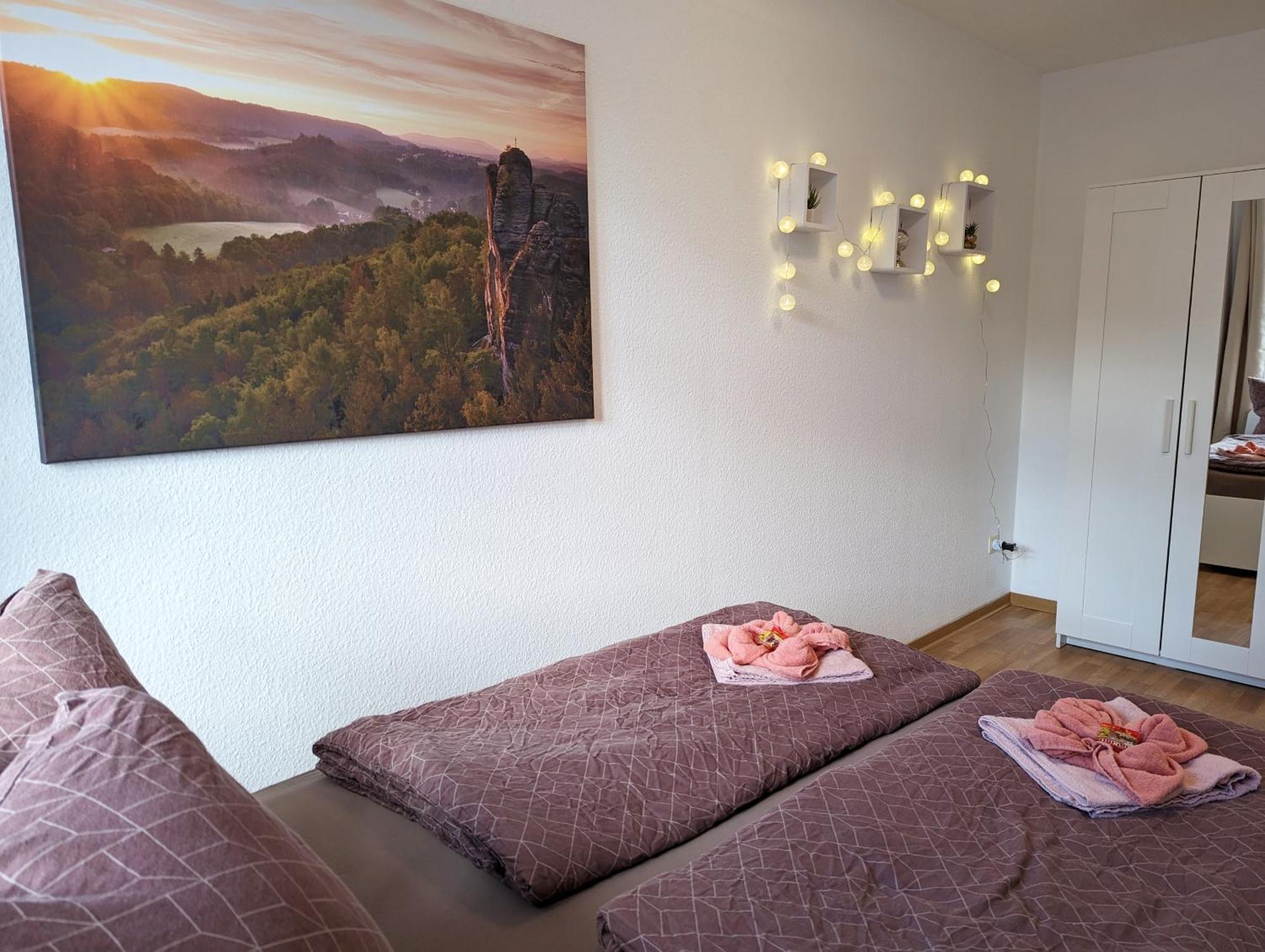 F4 - Urlaubsmagie - Grosse Wohnung Fuer Bis Zu 10 Personen Sebnitz Exterior photo